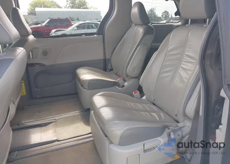 2013 Toyota Sienna Limited V6 7 Passenger from USA, damaged, VIN 5TDYK3DC6DS364736